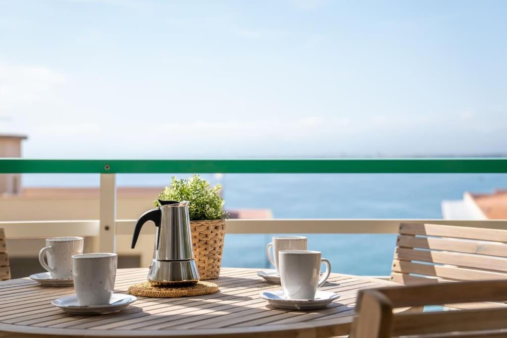 1ªlinea Mar-Piscina-Wifi-Portaventura-Luxury-Chill5 Apartment Salou Bagian luar foto